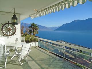 Casa Martina, 4,5-Zimmerhaus by HolAp SA - Brissago - 0