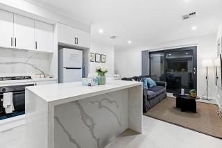 Premium Modern House-Walk to Curtin Uinversity-3 bedroom & 2 bathroom up for 4 People - Perth - 6