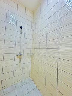 Studio Meublé Climatisé à Louer Lomé - 3