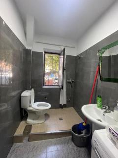 Ground Floor Apartment - Tirana - 1