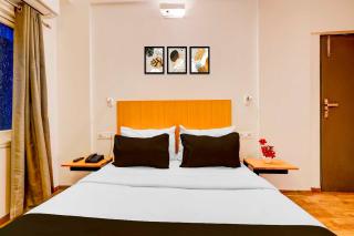 Townhouse Oak HAL Heritage Center - Bangalore - 3
