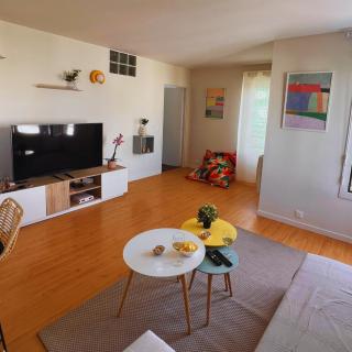 Les Agnettes - Paris Metro - Wifi - Parking - Tout équipé - 8