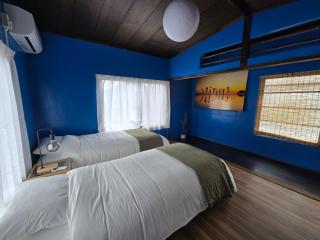 arigatouya 3 minutes by car to Chichibugahama Beach Renovate pet OK Free parking Seven beds Limited to one group per day Private lodging - Mitoyo - 0
