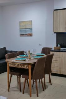 Cactus Apartment - Golem - 8