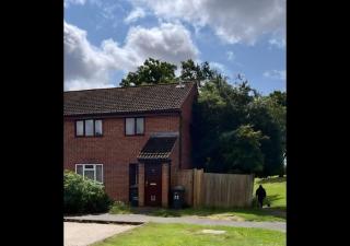 London 2 bed-Apartment BEAUTIFUL - Borehamwood - 0