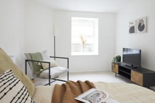 Wrafton House, Apartment 1 - Ryde - 1