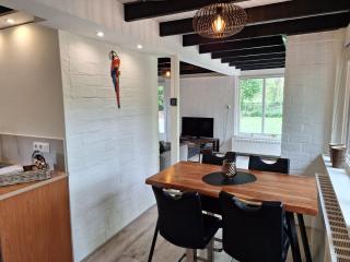 Vrijstaande vakantiebungalow met optimale privacy!! - Rekem - 4