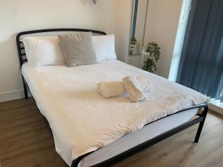 City Centre Accommodation - by Kent Stays - Canterbury - 2