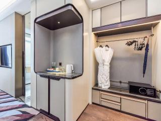 Kuanrong Suites Hotel Panyu Changlong South Village Wanbo Subway Station - Guangzhou - 8