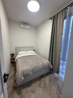 Grey House - Erevan - 4