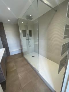 Chambre dans coloc filles dans maison avec jardin proche gare RER - 3