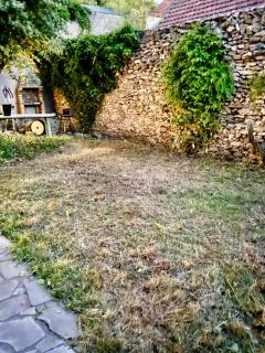 Chambre dans coloc filles dans maison avec jardin proche gare RER - Evry-Courcouronnes - 2