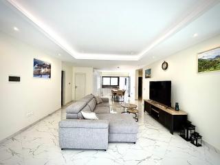 Relax and Stay in Praia Spacious 3bdr Apartment - Praia - 0