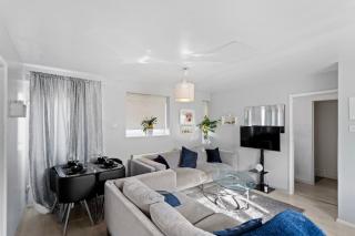 Cozy 3-Bed 2Bath House near LCY & EXCEL sleeps 6 - Londra - 0