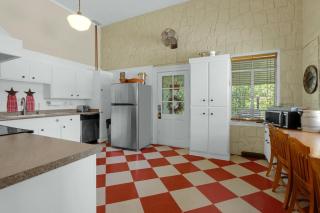 Live Oak Ranch - Spring Branch - 2
