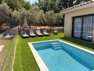 Maison avec piscine privative au coeur d'une oliveraie - Roquevaire - 9