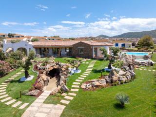 Menhir Boutique Apartments- Adult Only- by Obiettivo vacanza Budoni - 6