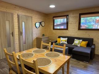 Świerkowy domek - 8