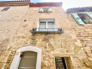 Miraluna - Village médiéval, calme, insolite, 6 personnes - Miramas - 1