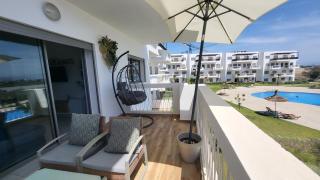 Lake, Mountain, Pool & Forest Views - Fiber Wi-Fi - Cabo Negro - 3