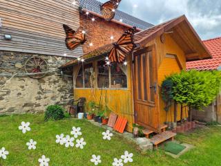Holzhütte rustikal ohne Heizung,kein Bad,WC nebenan - Remptendorf - 5