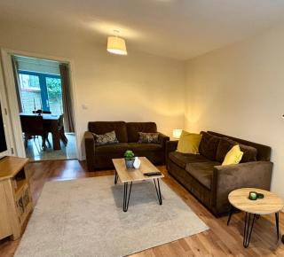 Contemporary Home - Broughton MK - Broughton - 9