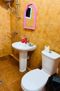 Elis sweet home - Batumi - 1