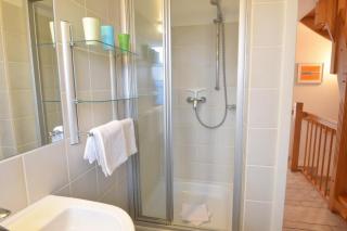 Neuerbautes Haus im Friesenstil. Moderne 2-Zimmer-Appartements mit Balkon für bis zu 4 Personen - Wenningstedt - 4