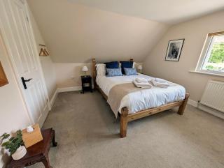 The White Horse Inn - - 4