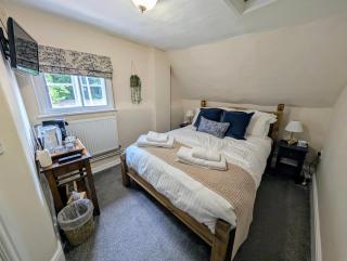 The White Horse Inn - - 1