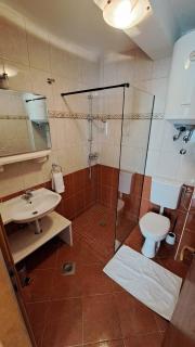 Lovely 2-bedroom, 2-bathroom apartment with sea view balcony, 200m from beach - Duće - 5