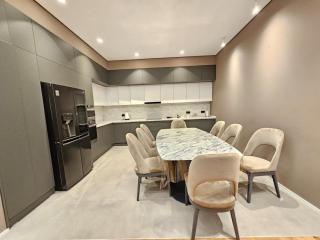 Sea Breeze Lighthouse 1 - 3