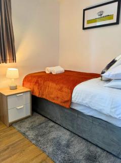 Headington, Oxford, an ENTIRE 2bed, free Wi-Fi, free parking - Oxford - 8