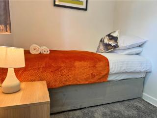 Headington, Oxford, an ENTIRE 2bed, free Wi-Fi, free parking - Oxford - 1