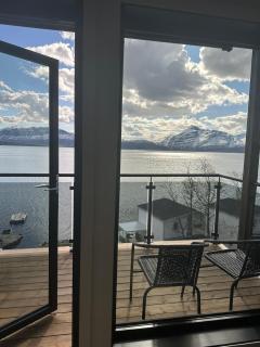Modern and cozy fjord view cabin - - 4