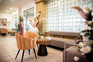 Hotel GIRNI OLYMPIC - Olympiakí Aktí - 1