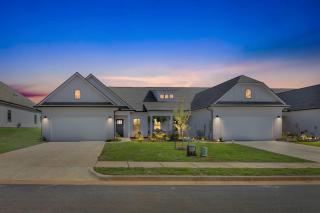 Modern Nest - Huntsville Hideaway home - 0