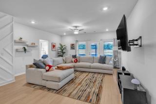 Modern Nest - Huntsville Hideaway home - Huntsville - 9