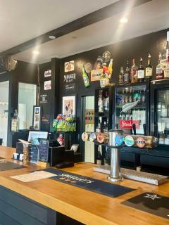 The Highway Inn - Christchurch - 5