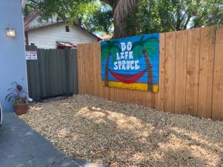 Ultimate Man Cave Garage studio minutes to Whatever YOU do - Tampa - 9