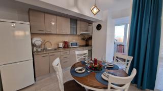 Central Zen Loft - Comfort & Space for Groups - 3 Double Beds, 2 Baths - Iaşi - 8