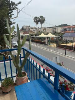2-Bedroom Blue & White House with Garden and Beach - Plataniás - 5