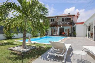 Villa O'Mangos hibiscus - 2