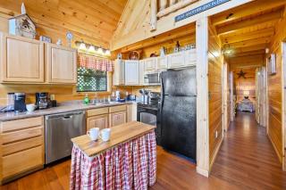 Mountainside Hideaway - 5