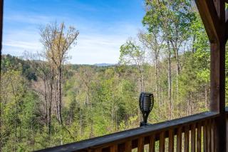Mountainside Hideaway - 2