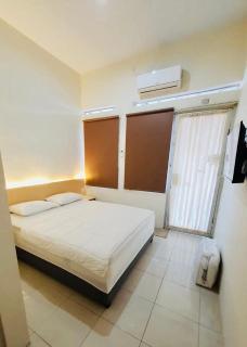 Rumah Inap Pesanggrahan - Giri - 0