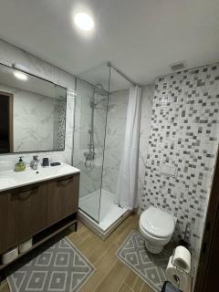 Deluxe Apartments - 6