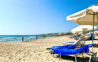 Seaside Escape - Charming Sunlit 2BR Flat - Paphos - 7