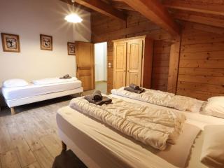Demi-chalet, 4 chambres, sauna, accès facile aux remontées, idéal pour 11 pers. - FR-1-676-18 - Châtel - 4