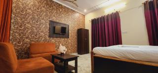 Prisha stay inn - Lucknow - 4